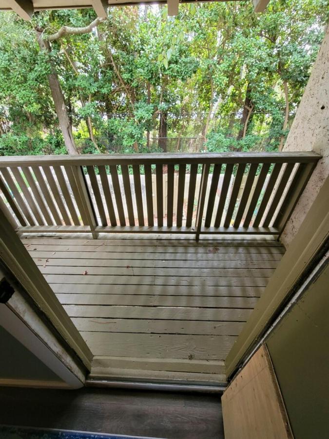 Hhi Homes- Newly Renovated Cozy Modern Pet-Friendly Villa-Ideal Location Хилтън Хед Айлънд Екстериор снимка