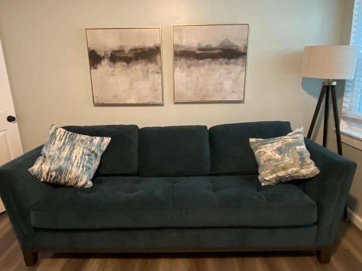 Hhi Homes- Newly Renovated Cozy Modern Pet-Friendly Villa-Ideal Location Хилтън Хед Айлънд Екстериор снимка