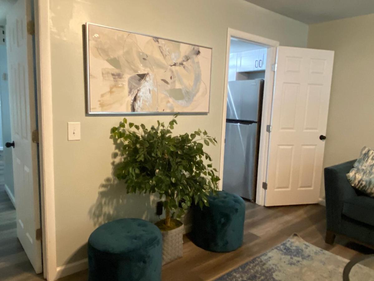 Hhi Homes- Newly Renovated Cozy Modern Pet-Friendly Villa-Ideal Location Хилтън Хед Айлънд Екстериор снимка