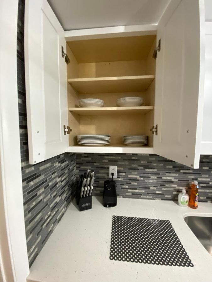 Hhi Homes- Newly Renovated Cozy Modern Pet-Friendly Villa-Ideal Location Хилтън Хед Айлънд Екстериор снимка
